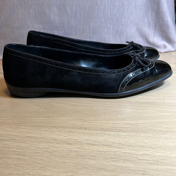 Ferragamo Leather Short Heels 6 1/2 B - Picture 2 of 7